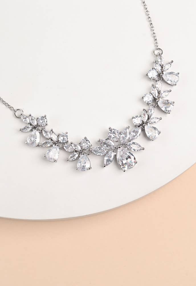 GLITTERING GARLAND PLATINUM ZIRCON NECKLACE