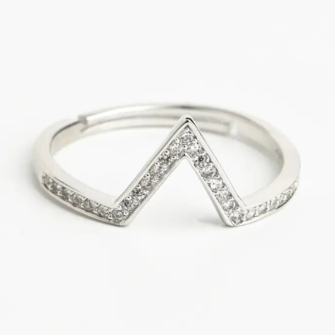 MOONSTONE AND PLATINUM RING SET