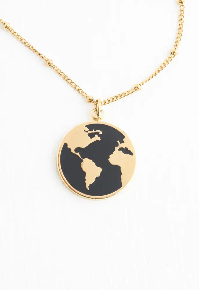 WANDERER NECKLACE