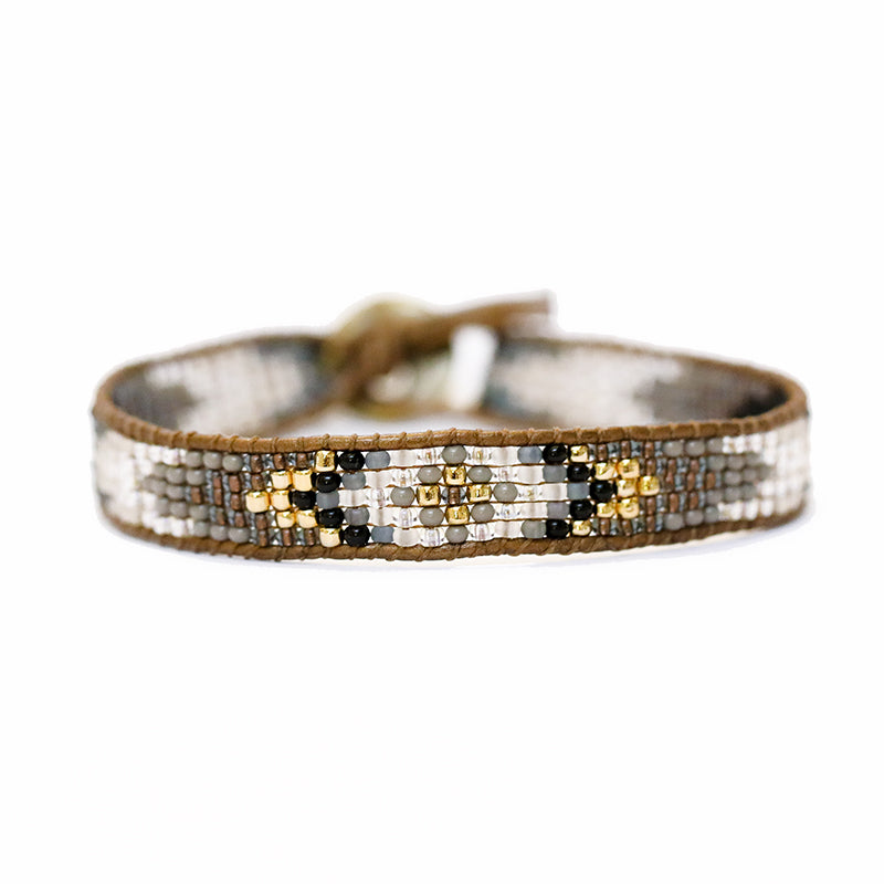 GOLD + GLASS BEADED BRACELET