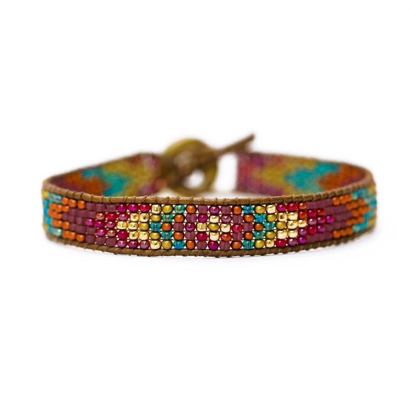 GOLD + GLASS BEADED BRACELET