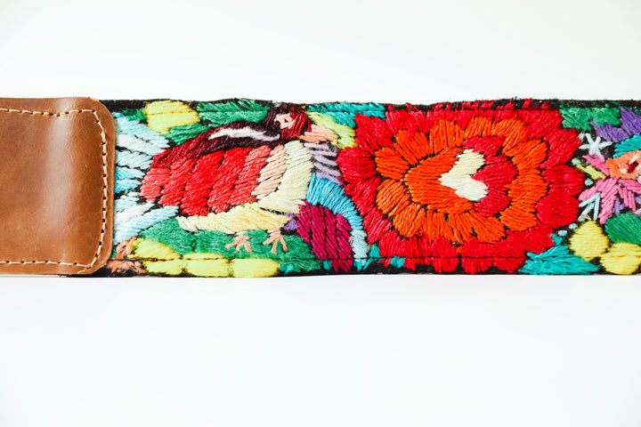 SAGALA ADJUSTABLE CAMERA STRAP
