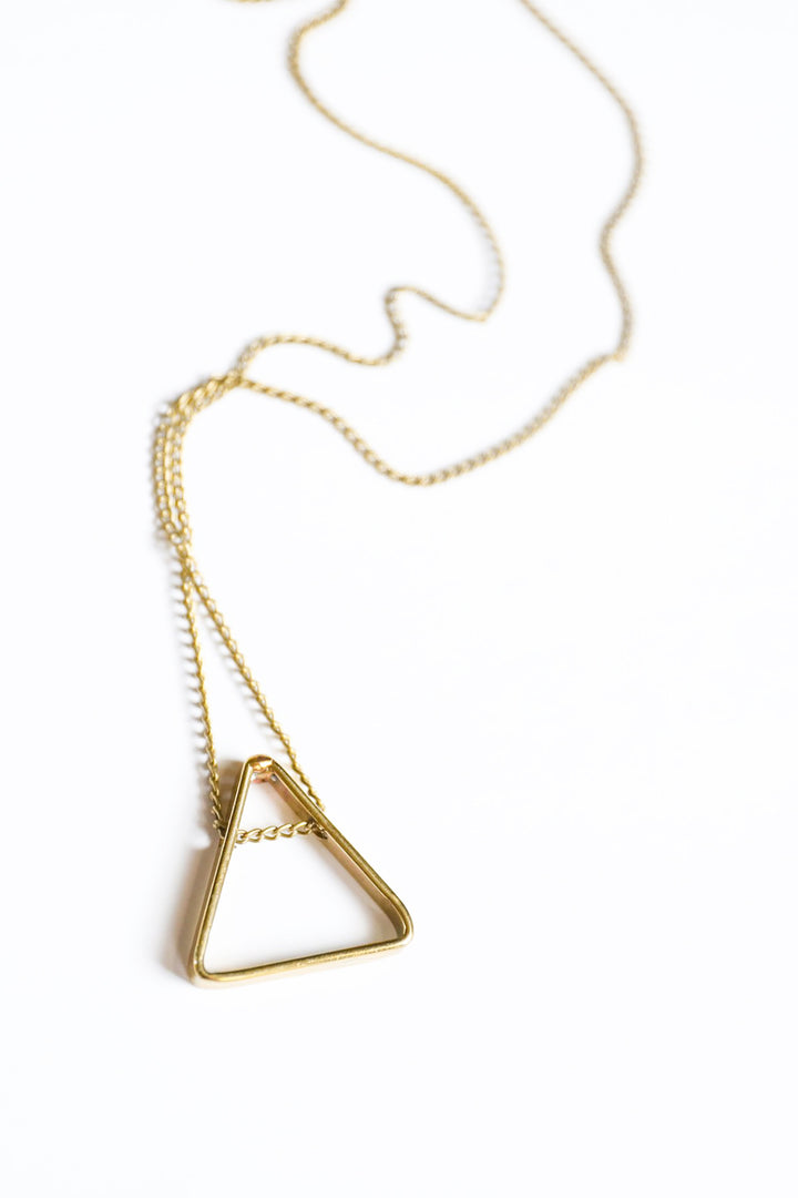 PYRAMID PENDANT NECKLACE