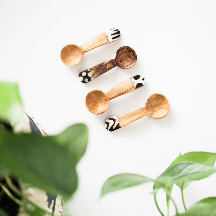 OLIVE WOOD SPICE SCOOP SET