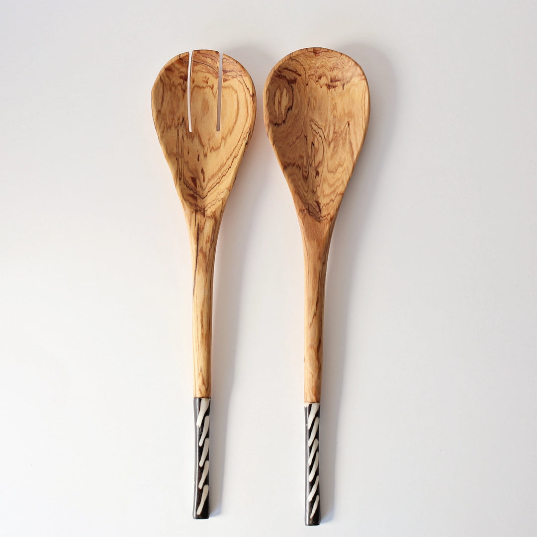 WOODEN SERVING SPOONS