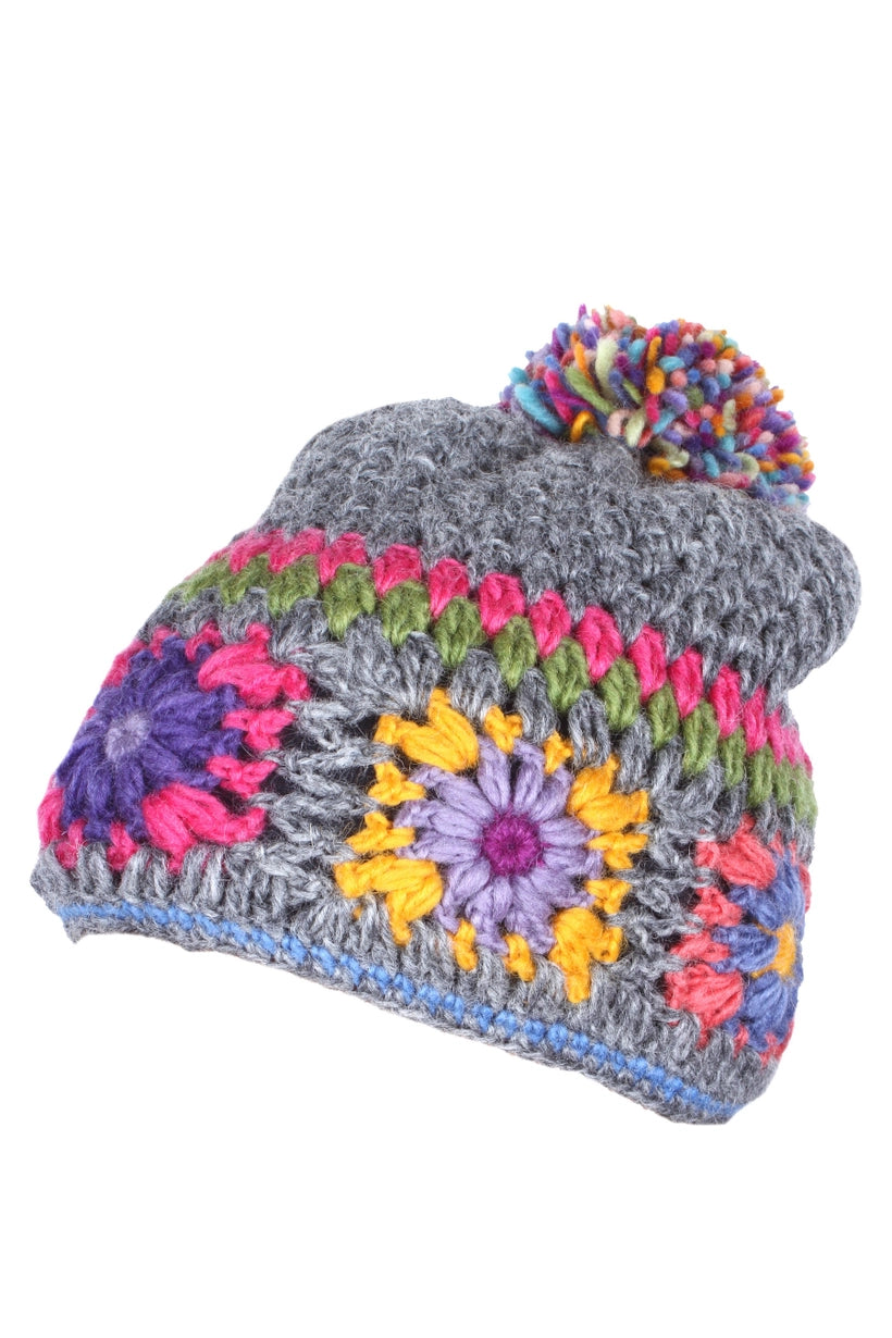 HAND KNITTED GRANNY CROCHET BOBBLE BEANIE