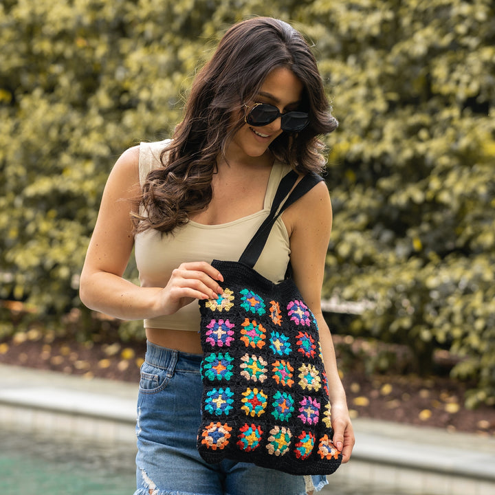 GRANNY SQUARE CROCHETED TOTE BAG