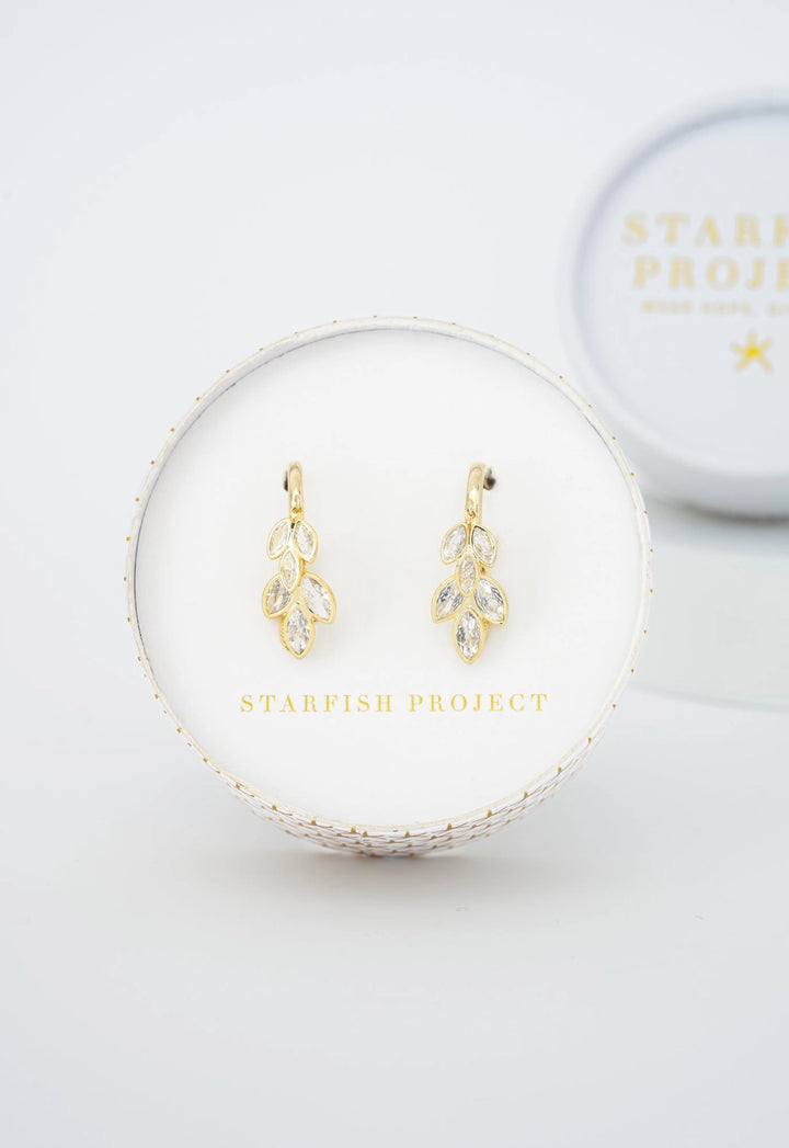 GOLDEN LAUREL DROP EARRINGS