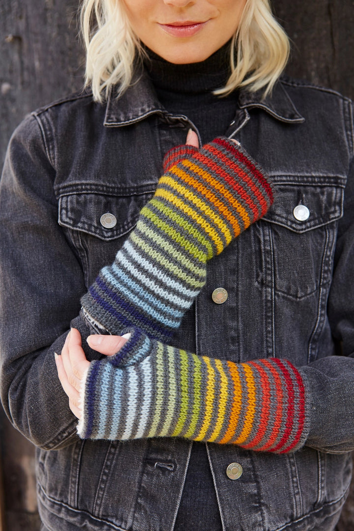 HAND KNITTED VANCOUVER WRISTWARMERS
