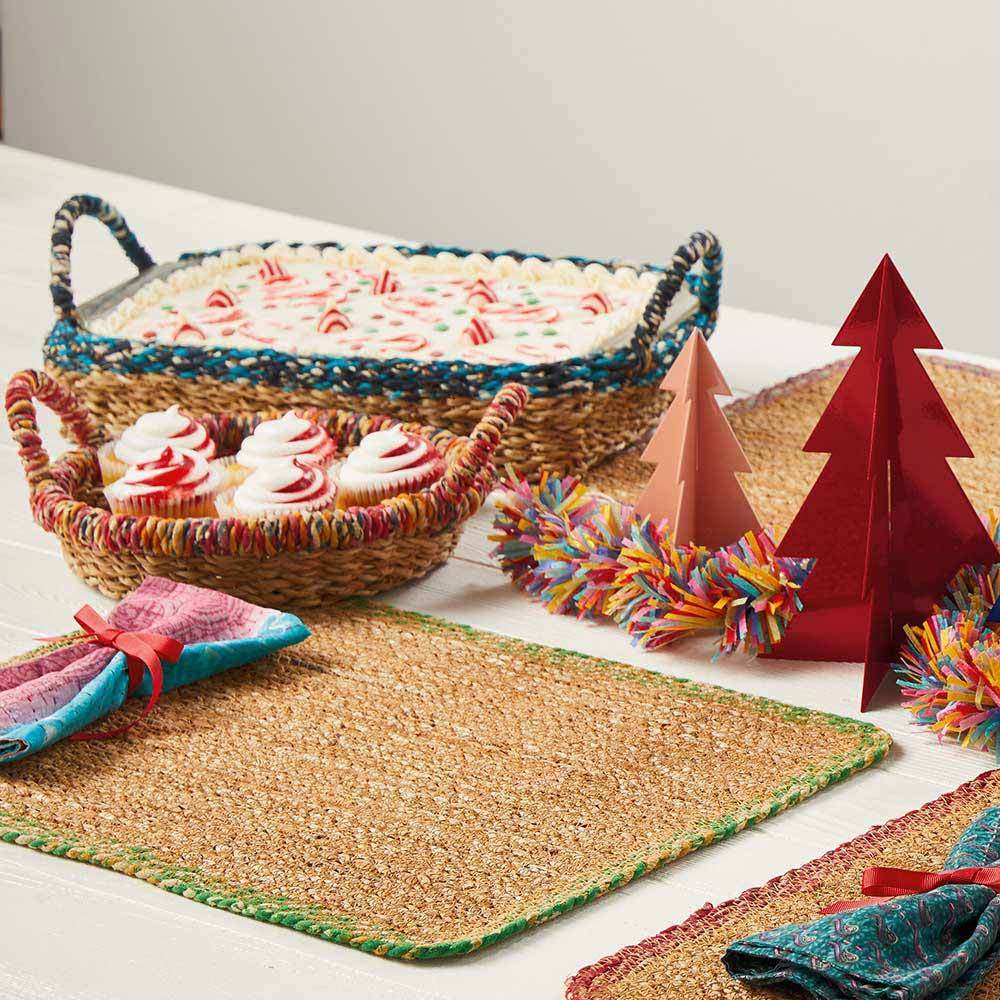 SARI PIE DISH HOLDER