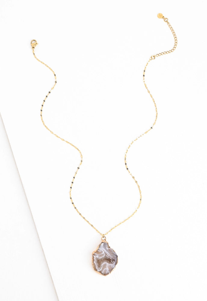 AGATE AND GOLD NECKLACE