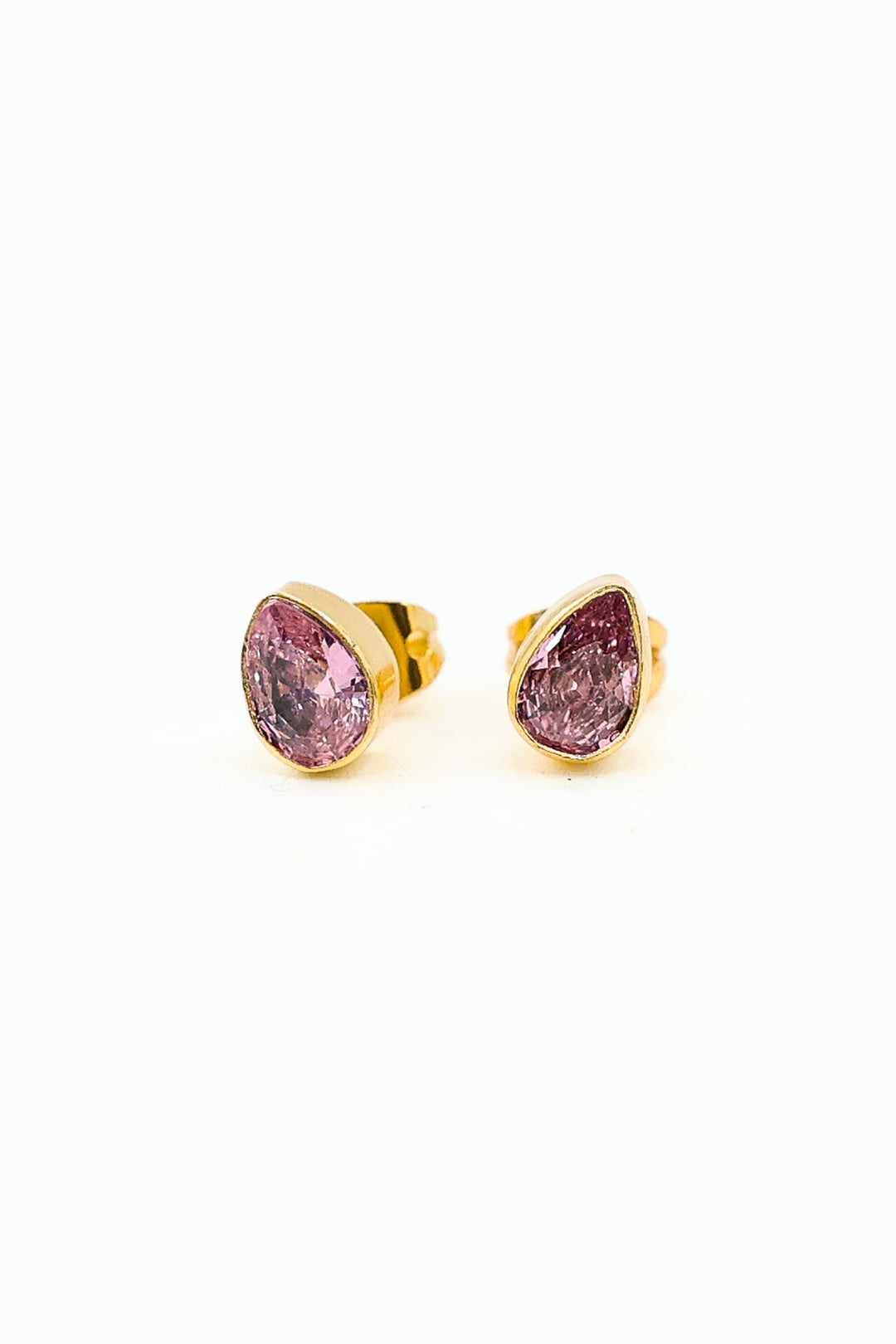 FACETED TEARDROP STUDS