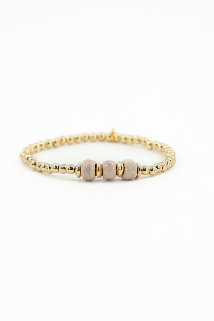DAINTY HAITI ACCENT BRACELET