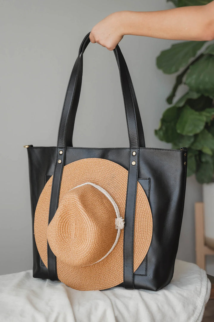 ABUNDANCE TRAVEL TOTE