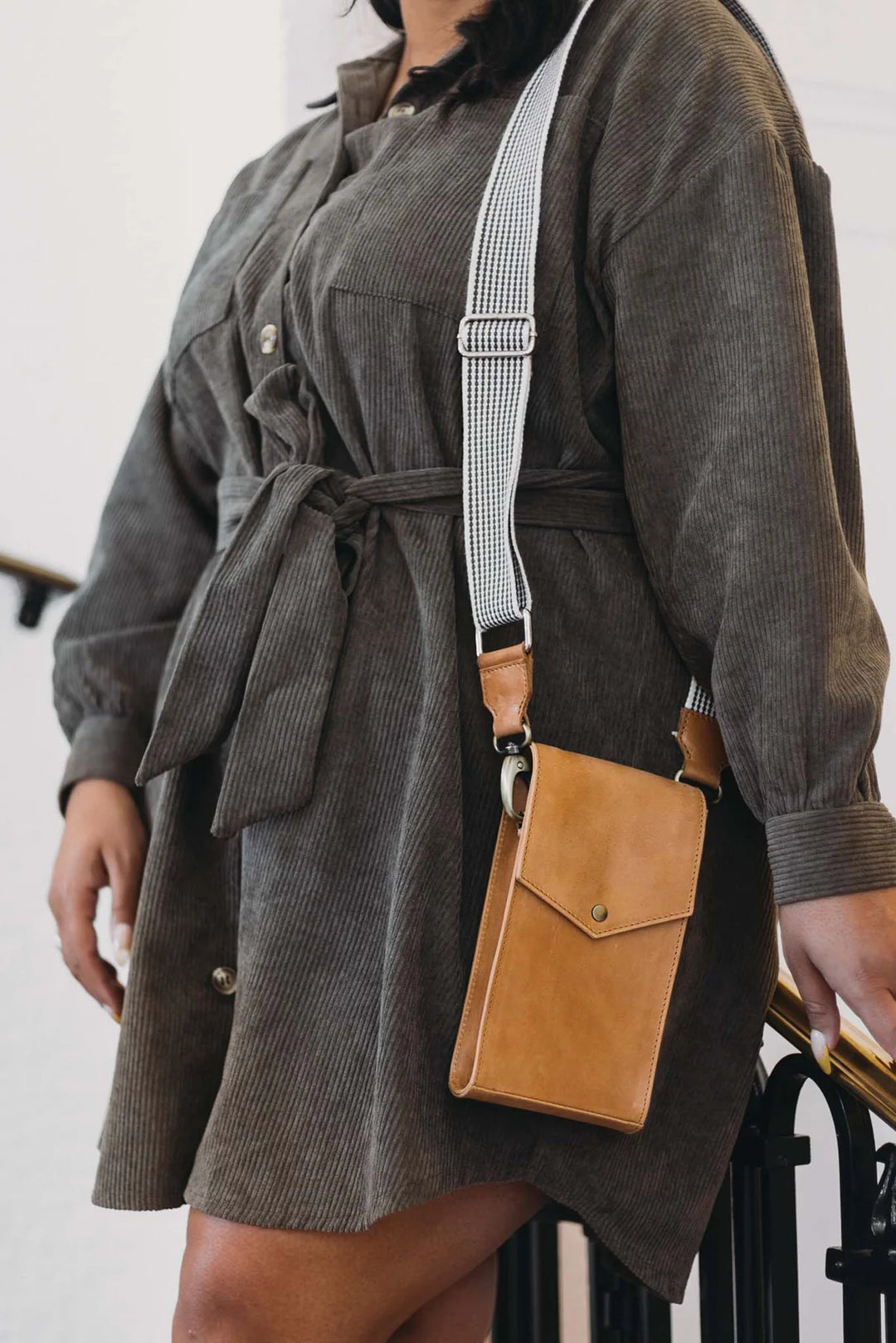 EURO PHONE CROSSBODY PURSE