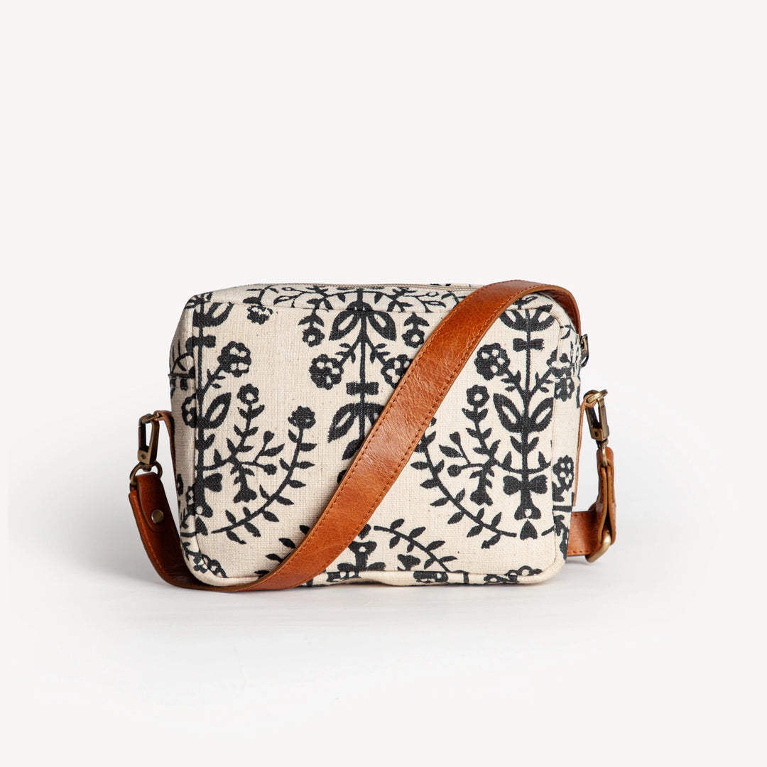 BLOCK PRINT CAMERA BAG