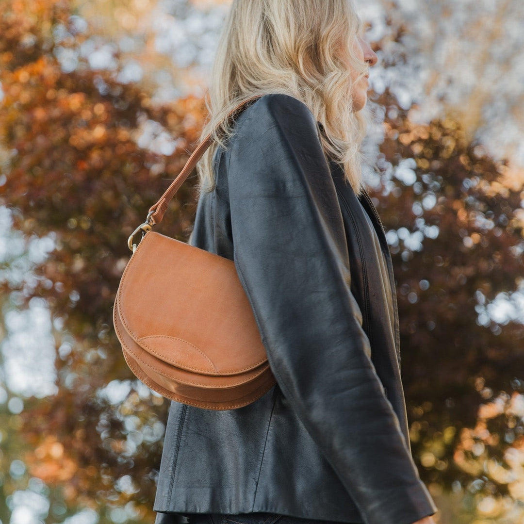STELLA FULL GRAIN LEATHER SHOULDER BAG