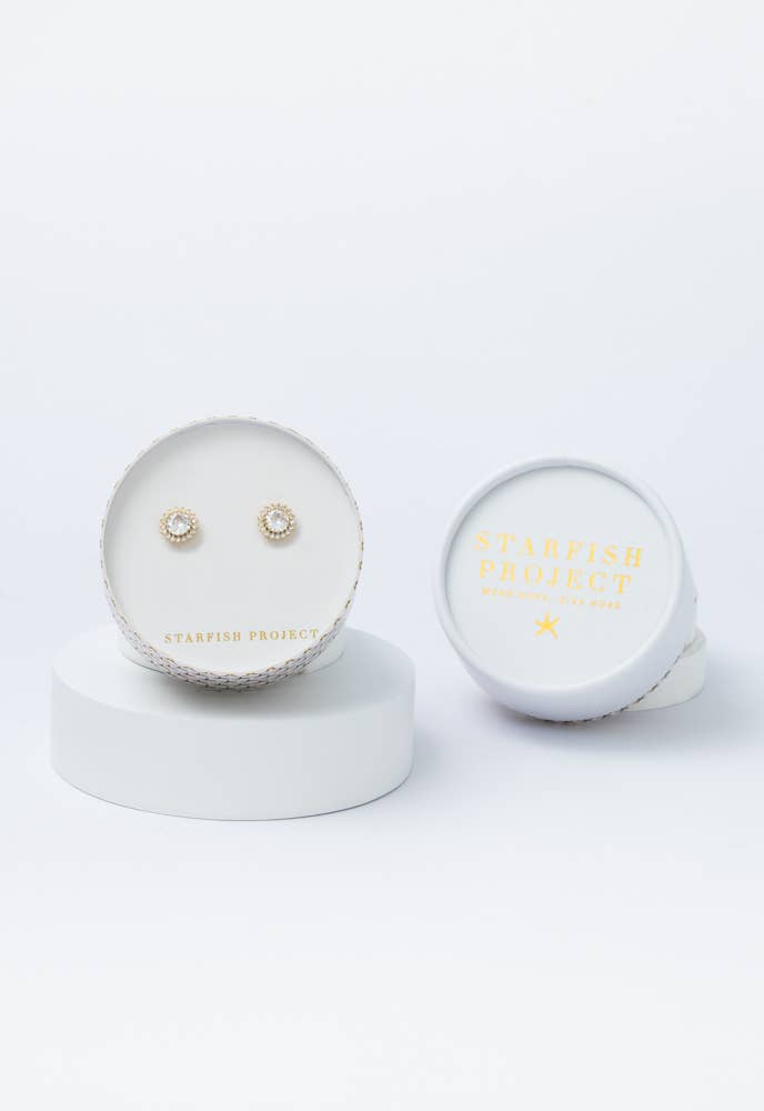 RADIANT SHINE ZIRCON STUDS