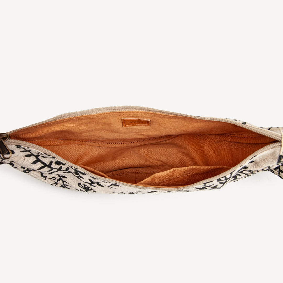 MOON SLING BAG