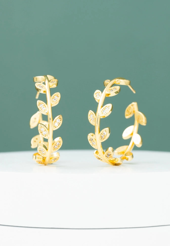 GOLDEN GARLAND EARRINGS