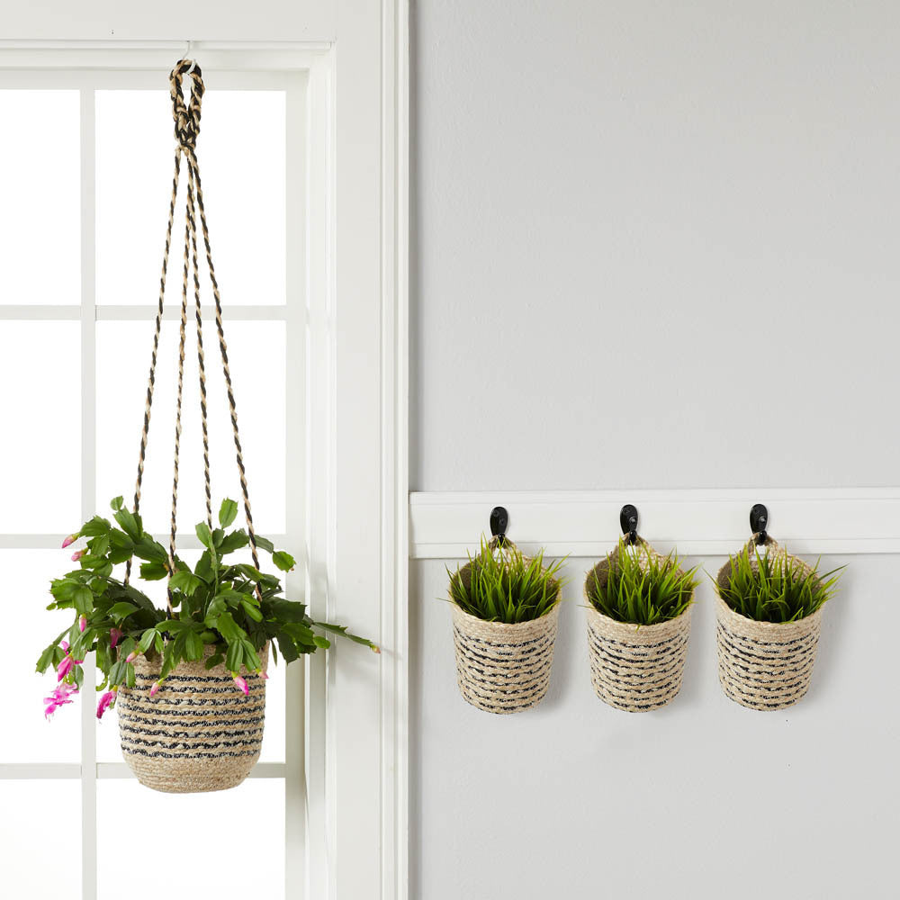 JUTE STRIPED WALL BASKET