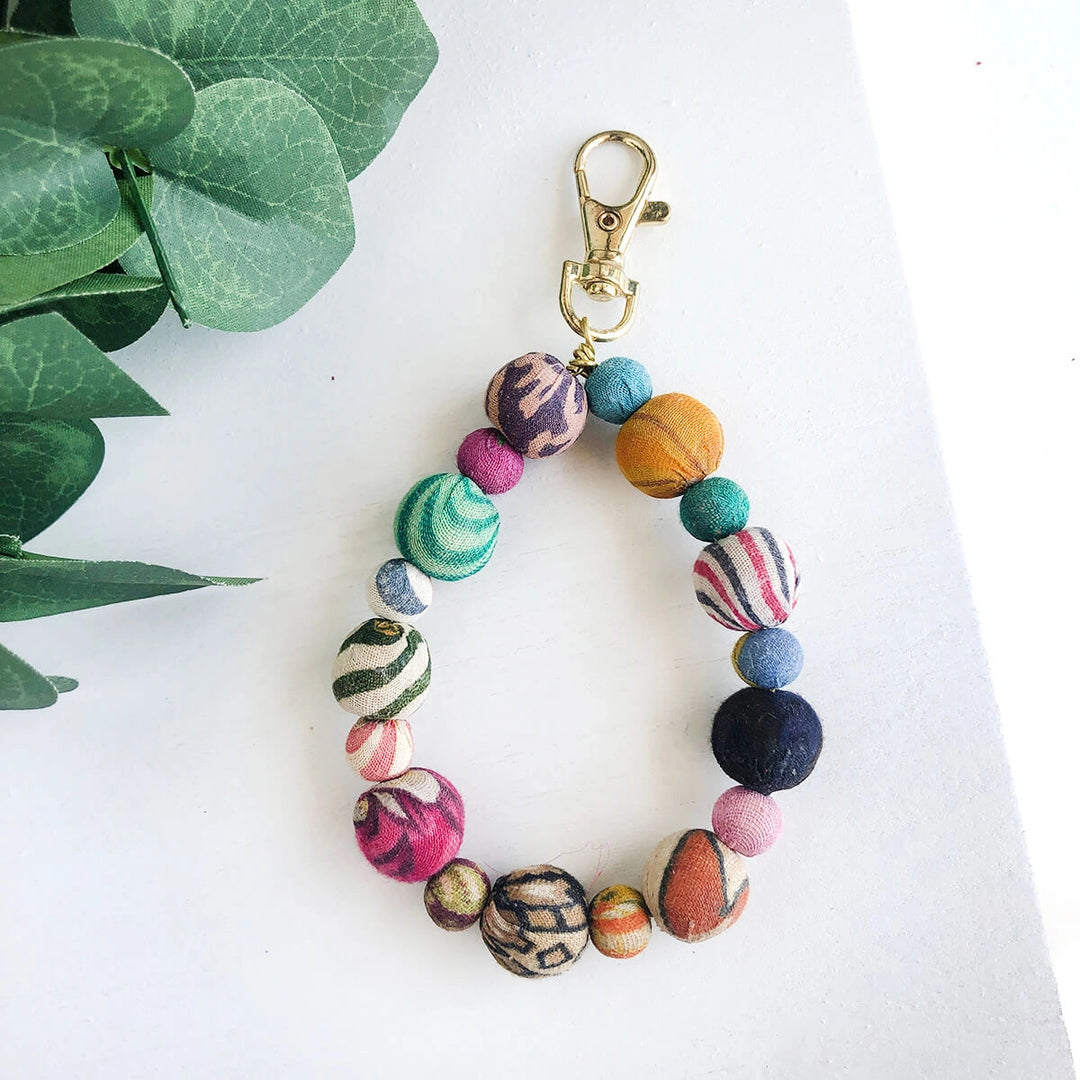 KANTHA BAUBLE BAG CLIP/KEYCHAIN