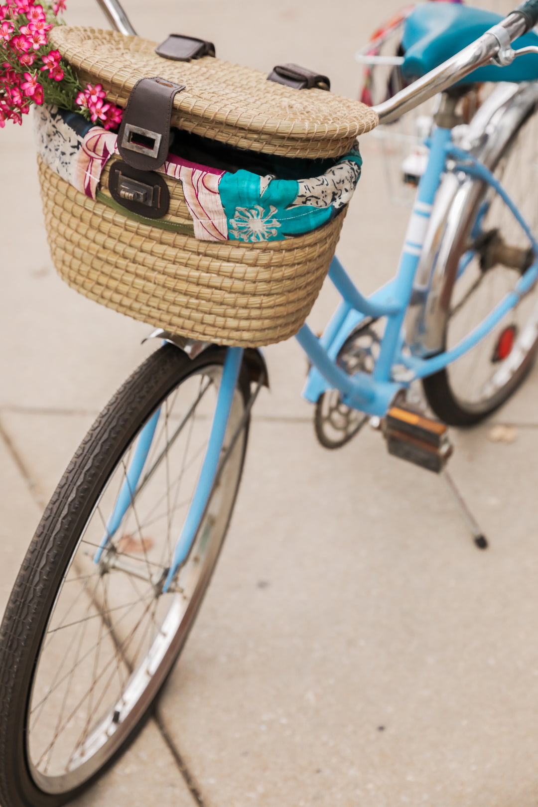 BIKE BASKET WITH SARI LINING