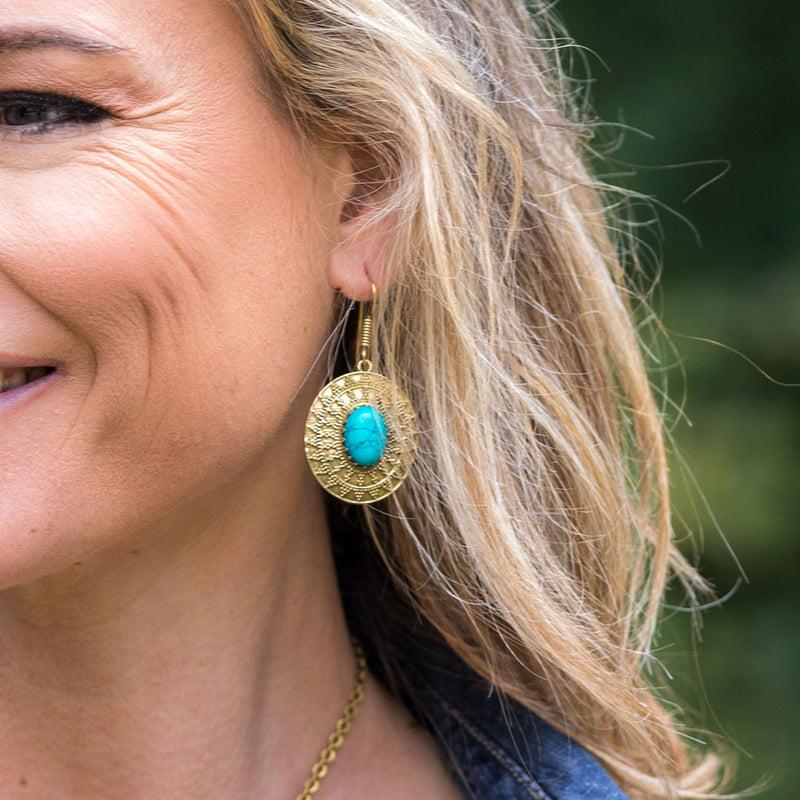 TARKASHI GOLD OVAL WITH TURQUOISE EARRINGS