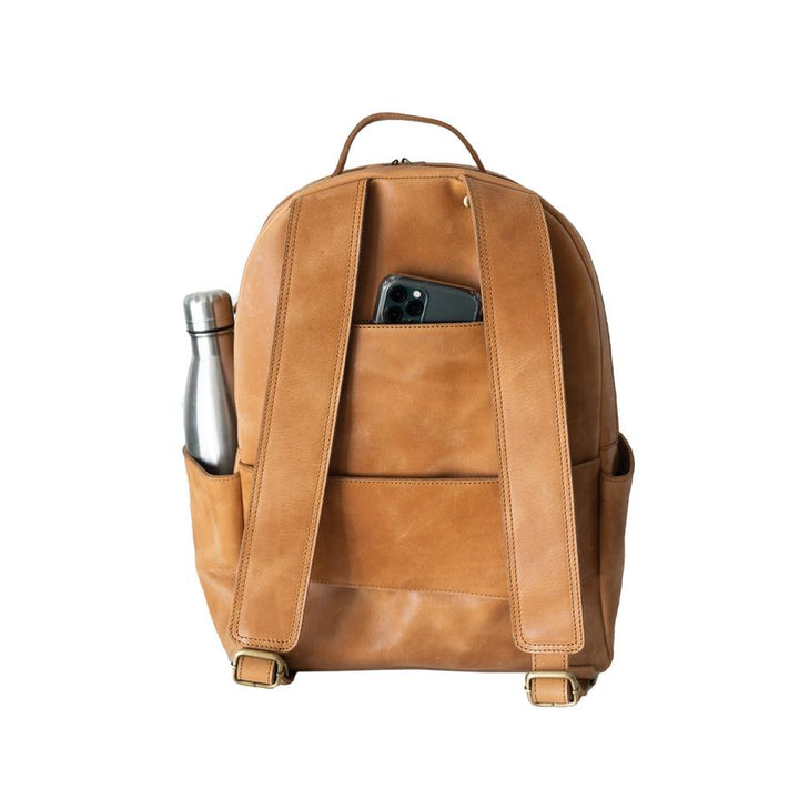 THE TRAVELER BACKPACK