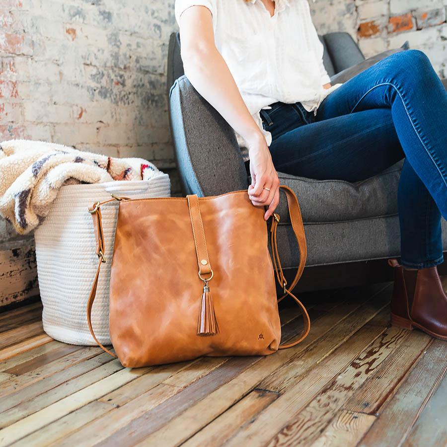 LEATHER SLINGBACK