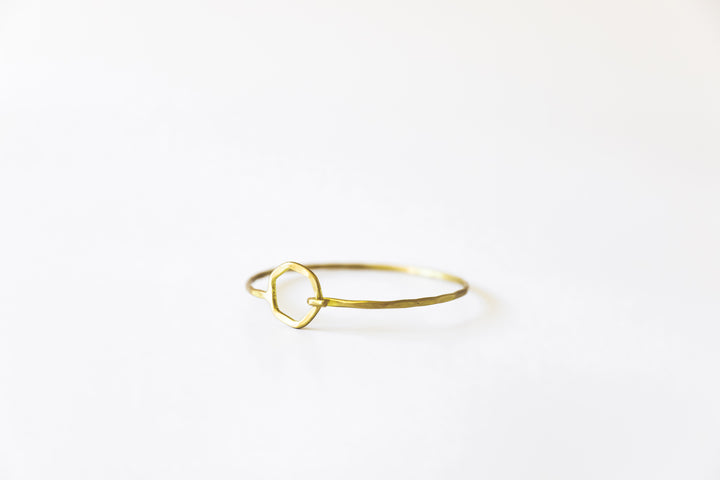 HEXAGON CLASP HAMMERED BRACELET