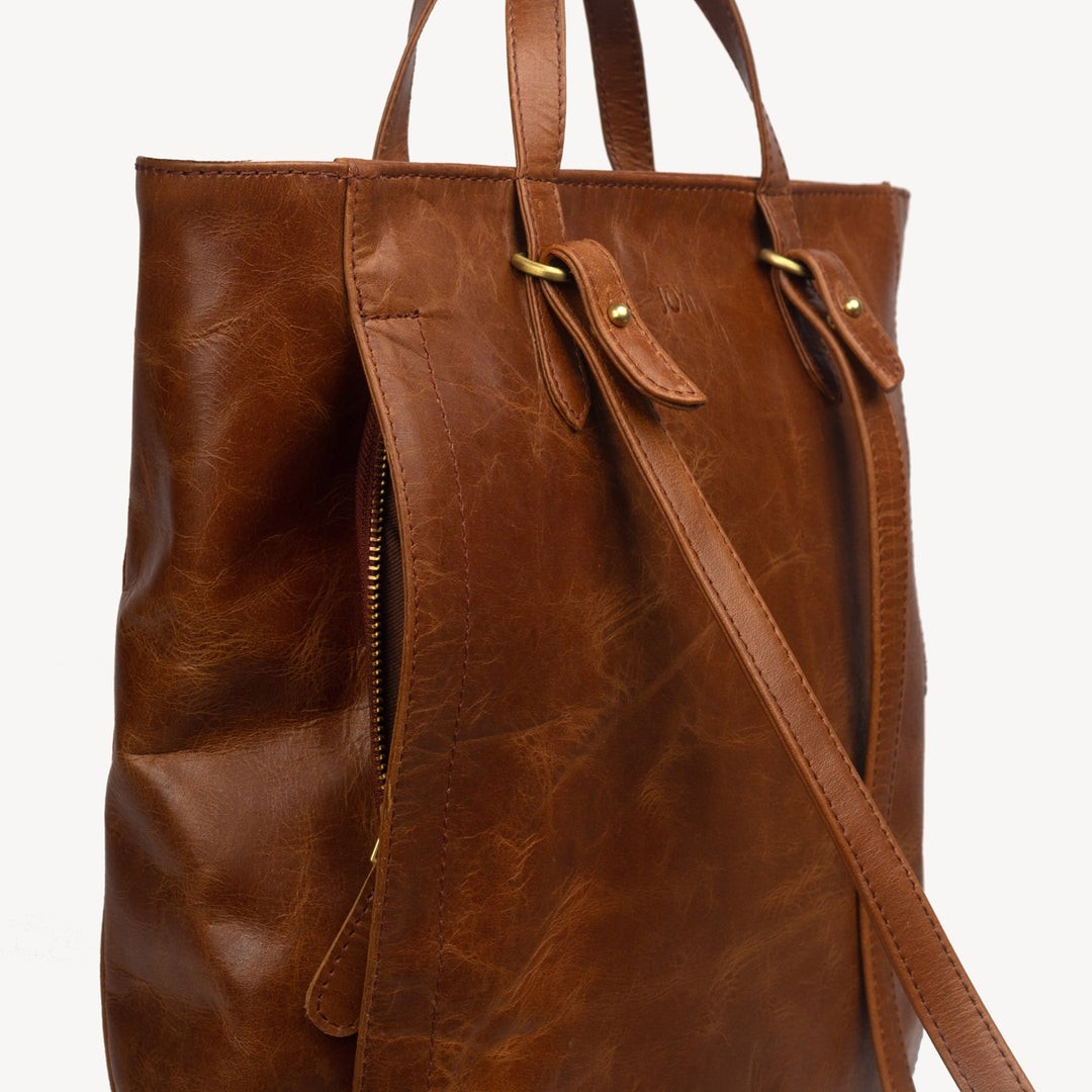 LEATHER TOTE PACK: CHOCOLATE
