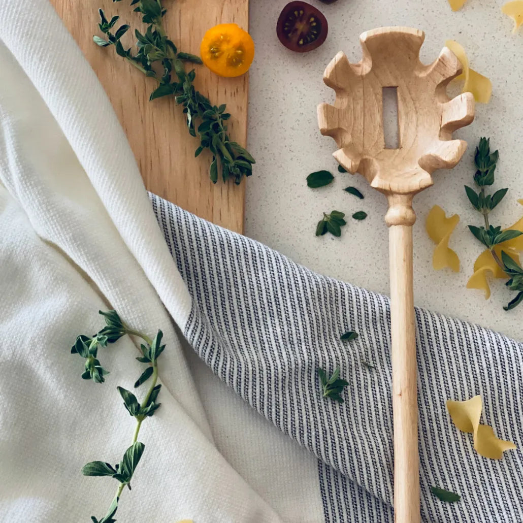 WOOD PASTA SPOON
