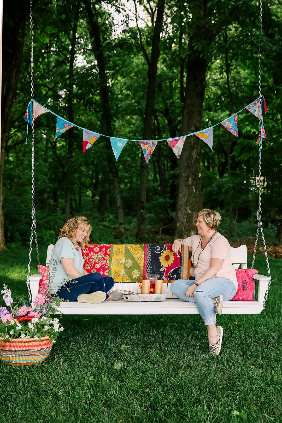 KANTHA TRIANGLE BANNER