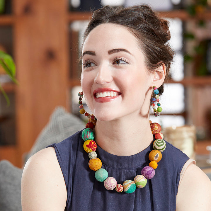 KANTHA BAUBLE COLLAR NECKLACE