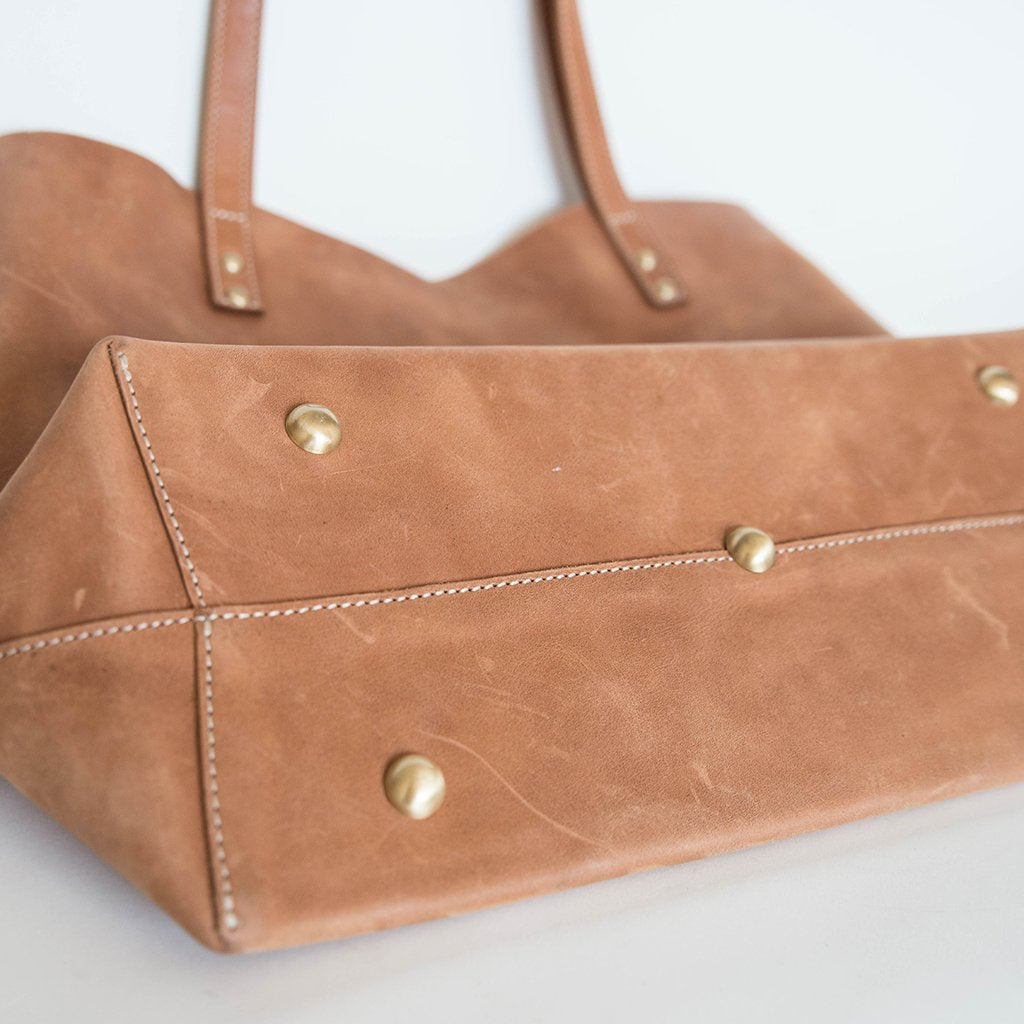 TOTE TRAVEL BAG