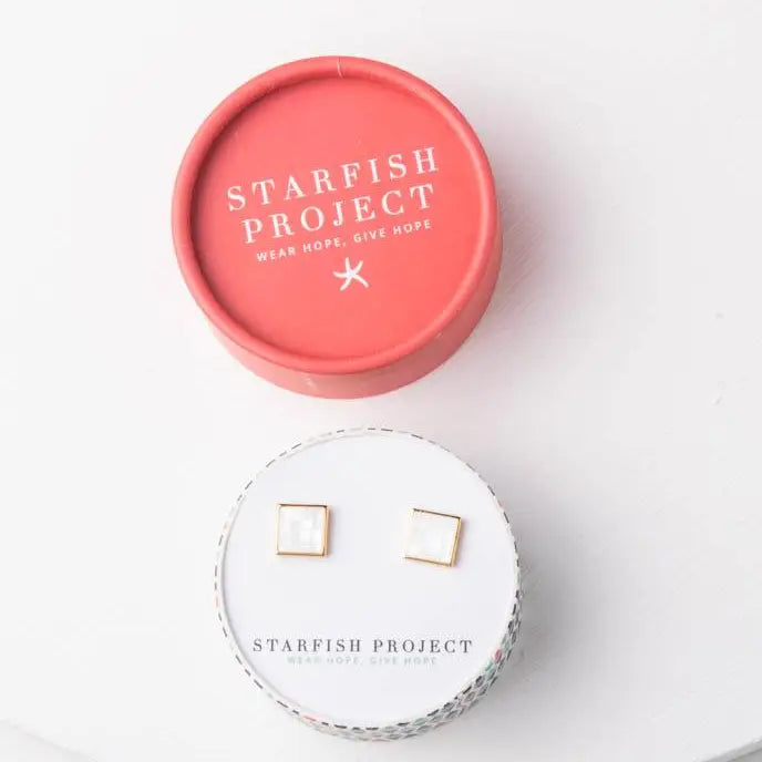 STARFISH DELIGHTED MOTHER OF PEARL EARRINGS