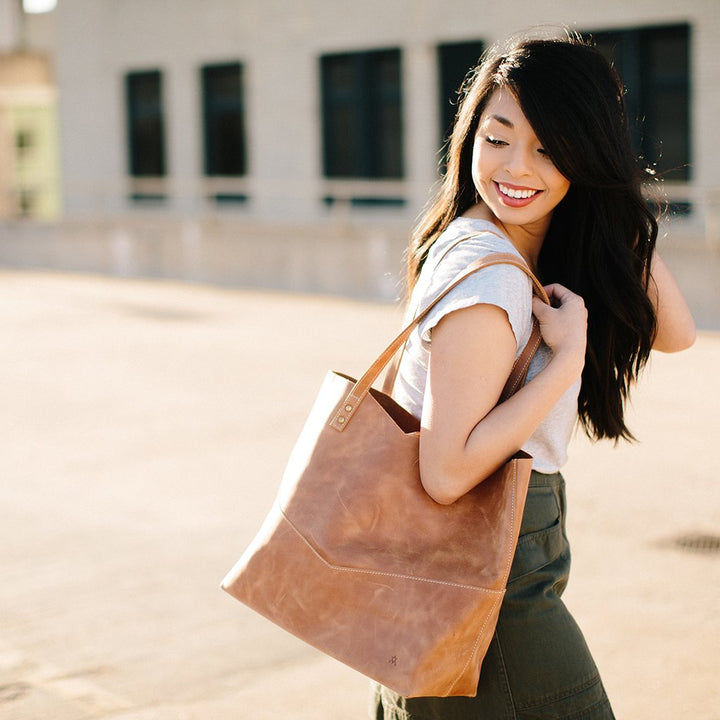 TOTE TRAVEL BAG