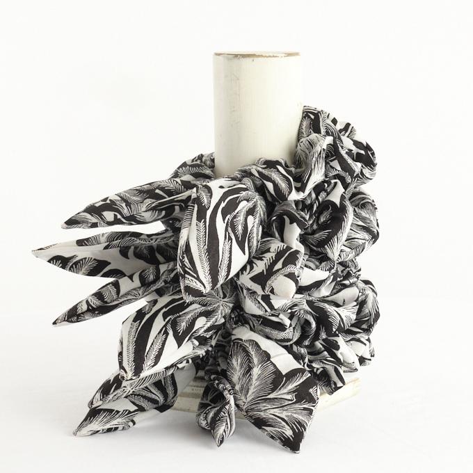 SCRUNCHIE - PATTERNED FABRIC